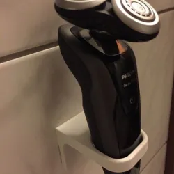 Shaver holder