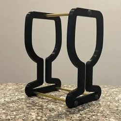 BOTTLE WINE GLASS HOLDER