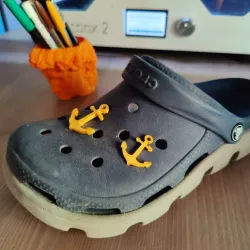 Crocs pin anchor