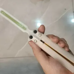 Training Balisong with counterweight