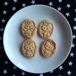 Hello Kitty Cookie Cutter and Stamp