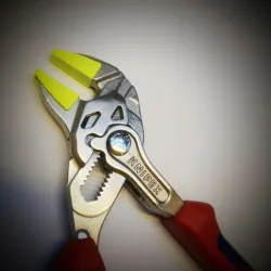 Soft cheeks for Knipex pliers wrenchvTool 86 05 150
