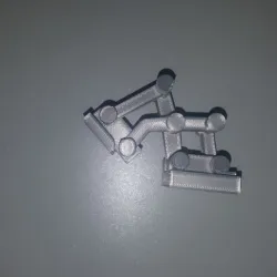 Articulated hinge