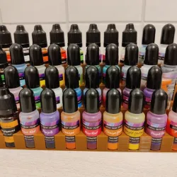 Dye Holder