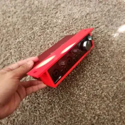 Focusrite 2i2 Bracket for Extruded Aluminum (WIP)