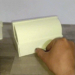 Magic box! drawer with automatic lid