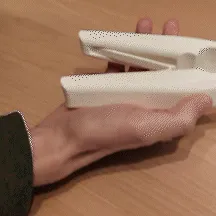Nut cracker