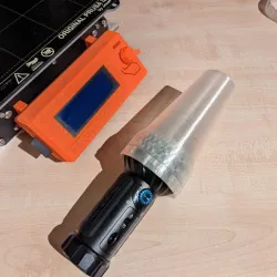 Olight Marauder Mini twist on flashlight diffuser wand
