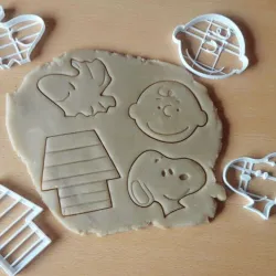 x4 Snoopy characters cookie cutter charly brown woodstock Schulz
