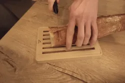 Bread cutting board
