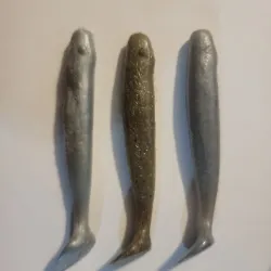 DIY 4" lure mold