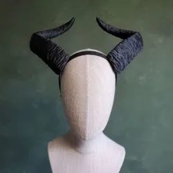 Fantasy Horns | Marie