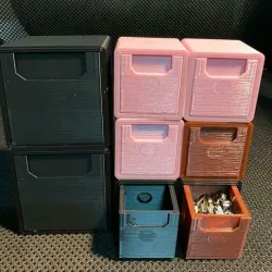 Magnetic storage box（磁吸收纳盒）