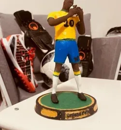 Pele