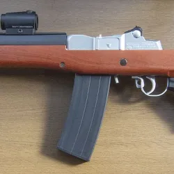Rail Handguard for Mini14 Shell Ejection Toy