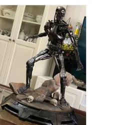 Terminator T-800 Endoskeleton Rekvizit T1