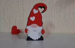 VALENTINE GNOME with Heart - Crex