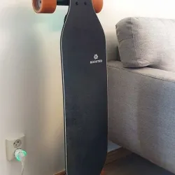 Boosted board floor stand