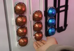COFFEE CAPSULE DISPENSER