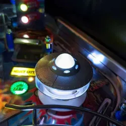Godzilla flying saucer mod / Stern Pinball