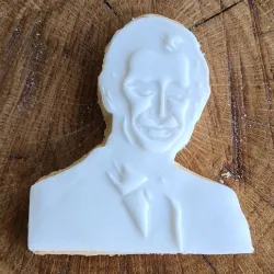 King Charles Royal Silhouette Head Cookie Cutter Stamper Embosser