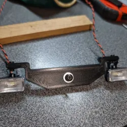 TRAXXAS REVO