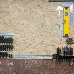 Wall mount for DIN rail (1/2" square & screwdriver)