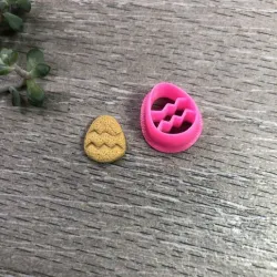 EASTER EGG CUTTER. EASTER EGG CLAY CUTTER