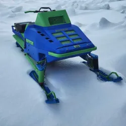 Ripper 1/5 Snowmobile