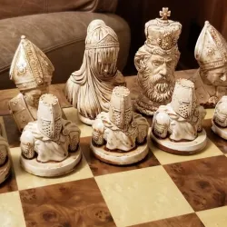 Classic Sculptures Chess Set