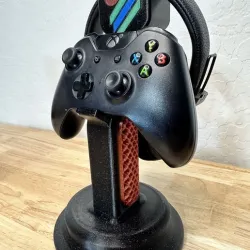 Swept Back Microsoft XBOX Controller and Headphone Stand