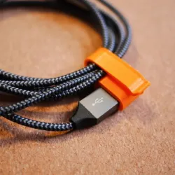 USB A, Cable holder, cable clip, cable management, storage