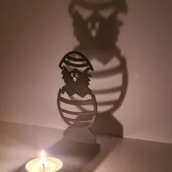 CANDLE HOLDER - CHICKEN IN EGG