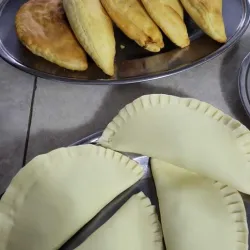 Empanada Maker