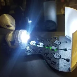 Alien Lithopane Display Stand