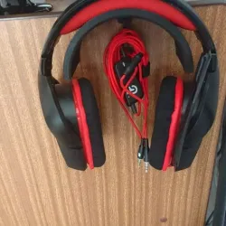 Logitech G230 Headset holder