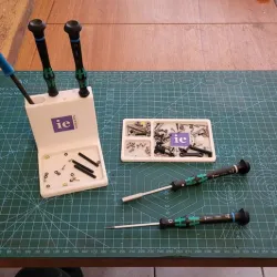 SCX24 Tool holder - Phone Stand - Desk Tidy - Wera - ie Concepts