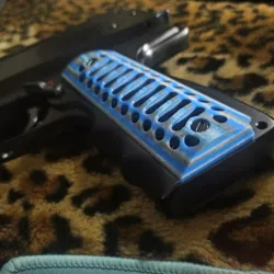 Weihrauch HW 45  skeleton grips