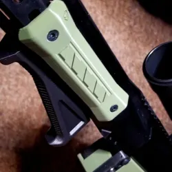 M-lok cover Bone style