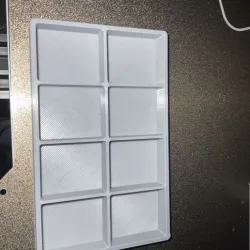 Screw tray