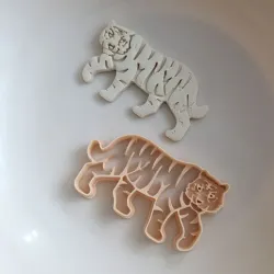 3D PRINTABLE  TIGER COOKIE CUTTER, .STL DESIGN - PERFECT FOR BAKING AND ADVENTURE - THEMED TREATS