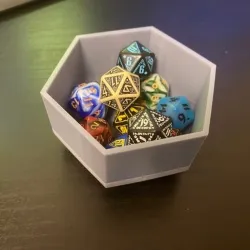 Dice hexagonal container