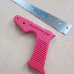 Handle for hacksaw