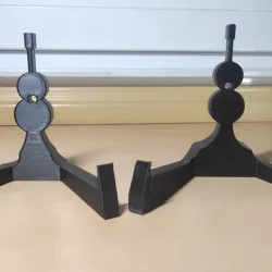 SUPPORT WITH GUITAR DETAIL