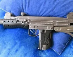 UZI grips
