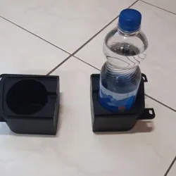 BMW E90 cup holder (of 2 pieces)