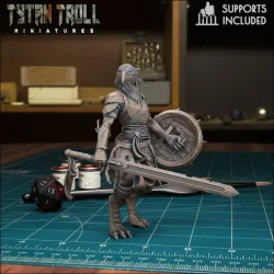 DnD Heroes - Female Kenku Fighter [Pre-Supported]