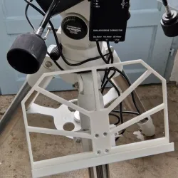 Document holder or shelf for telescope stand type EQ5