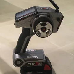 Spektrum Radio Milwaukee M18 Battery Adapter