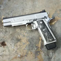 EMG / Salient Arms Int. DS 2011 Hi-Capa 5.1 / 4.3 Grips